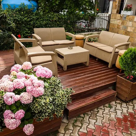 Zhiti Privatunterkunft